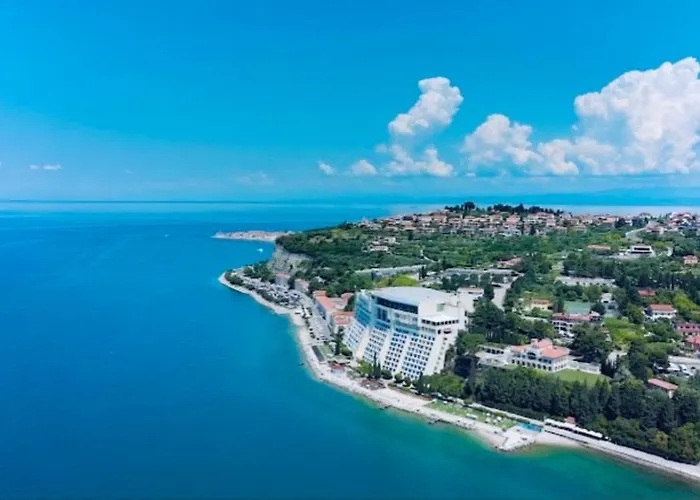 Apartma * 波尔托罗