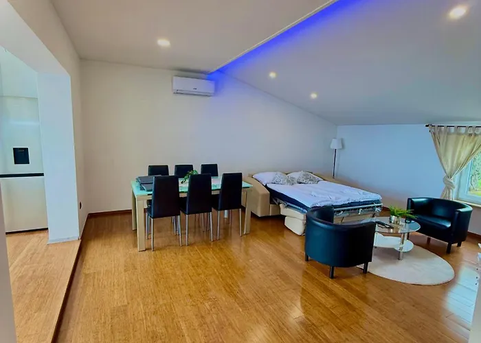 Apartma 公寓 波尔托罗